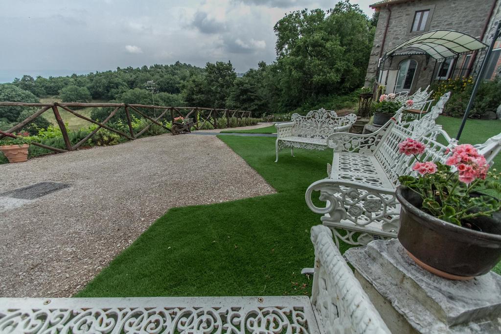 Agriturismo Specchio Del Lago Montefiascone Exterior foto