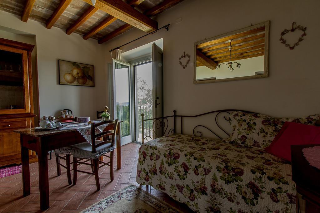 Agriturismo Specchio Del Lago Montefiascone Exterior foto