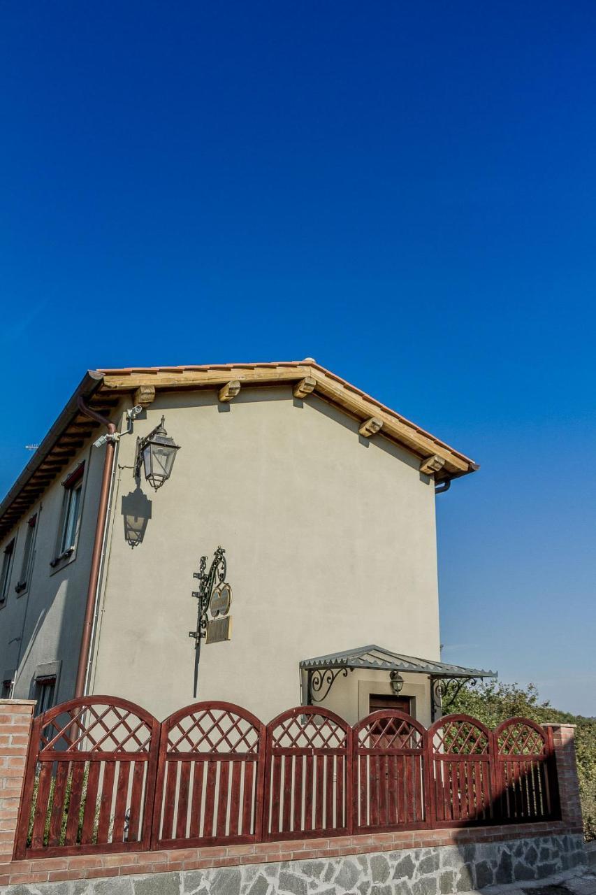 Agriturismo Specchio Del Lago Montefiascone Exterior foto